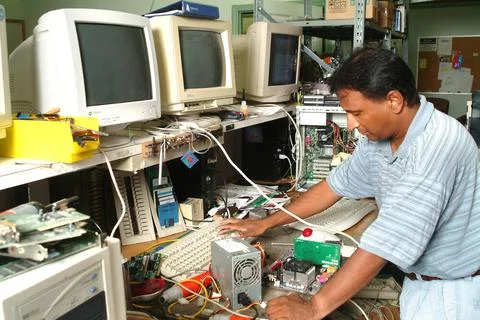RECORD DATE NOT STATED Computer, Automated Teller, and Office Machine Tech... Stock Photos