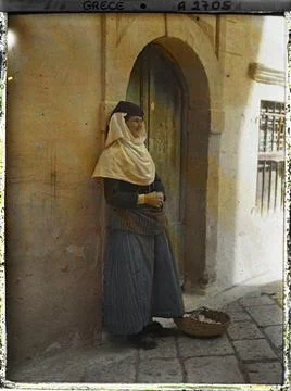 RECORD DATE NOT STATED Corfu, Greece an egg merchant , 1913 - Balkans, Ita... Stock Photos
