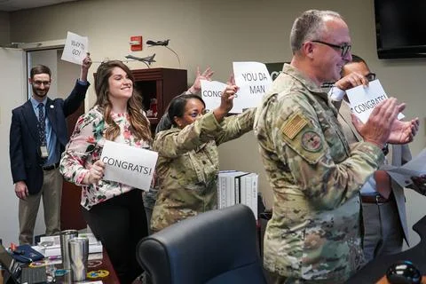 RECORD DATE NOT STATED CRYSTAL CITY, VA. (Mar. 10, 2022) Lt. Gen. Eric Fic... Stock Photos