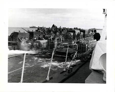 RECORD DATE NOT STATED  D-Day Ferry Ride. SeaBee developed and manned Rhin... 写真素材