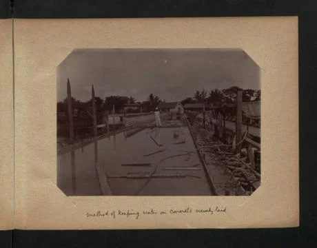 RECORD DATE NOT STATED  Description: Method of keeping water on concrete n... Stock Photos