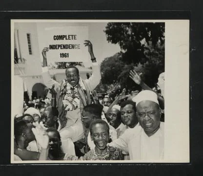 RECORD DATE NOT STATED  Description: Julius Nyerere carried by crowd Locat... Stock Photos