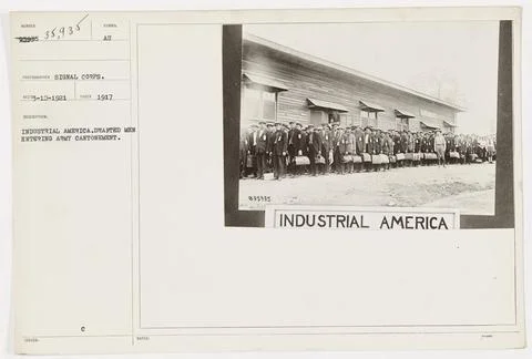RECORD DATE NOT STATED  Draftees entering army cantonements in industrial ... Fotos de archivo