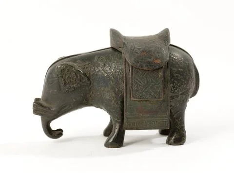 RECORD DATE NOT STATED  Elephant. Bronze. Japan. XVIII-XIXth century. Pari... 스톡 사진