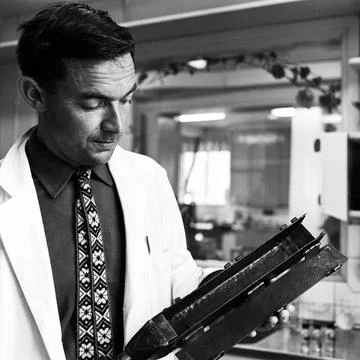 RECORD DATE NOT STATED Engineer, geotechnical laboratory Copyright: xpiema... Stock Photos