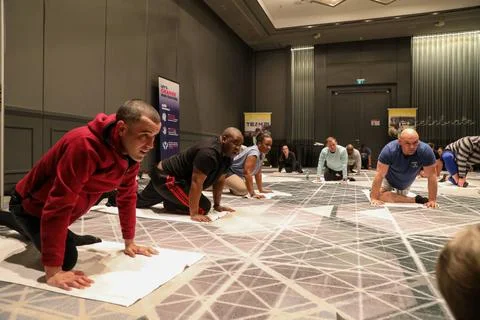 RECORD DATE NOT STATED Equal opportunity advisors and program managers par... Stock-Fotos