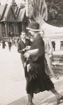 RECORD DATE NOT STATED  Eric Lee-Johnson in Paris black-and-white prints C... Foto stock