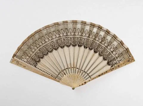 RECORD DATE NOT STATED  EVENTAIL. Lyre pattern and frieze of steel glitter... 스톡 사진