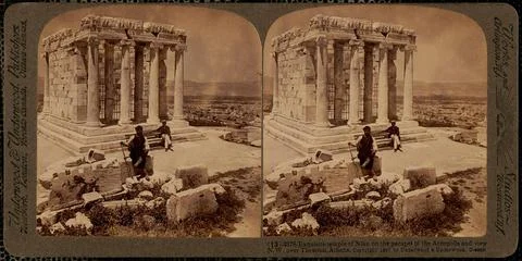 RECORD DATE NOT STATED Exquisite temple of Nike on the parapet of the Acro... 库存照片