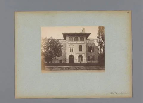 RECORD DATE NOT STATED  Facade of a villa in Paris, designed by Paul SÃ di.. Foto stock