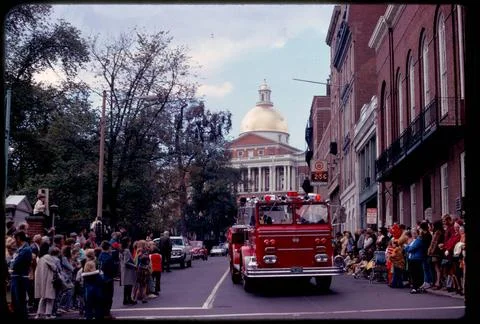RECORD DATE NOT STATED Fire engine in parade on Park Street, Boston , Para... 스톡 사진