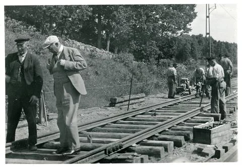 RECORD DATE NOT STATED First track engineer Laurell inspects a test distan... Stock Photos