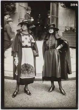 RECORD DATE NOT STATED  Great, Paul. Tunic with embroidered patterns with ... 스톡 사진