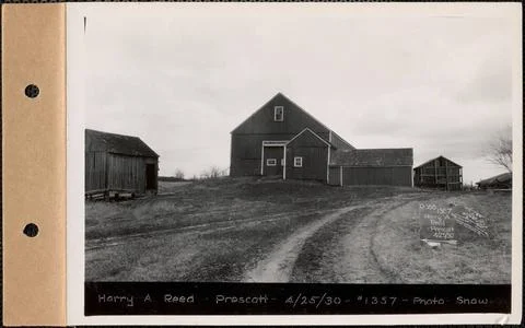 RECORD DATE NOT STATED Harry A. Reed, barn, etc., Prescott, Mass., Apr. 25... Stock Photos