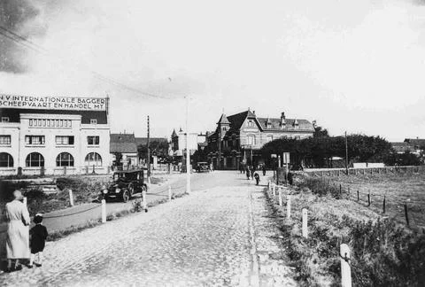 RECORD DATE NOT STATED Hotel Lent and building of the N.V. International D... Fotos de archivo