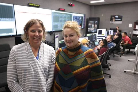 RECORD DATE NOT STATED  Janine Captain, left, and Jackie Quinn participate... Stock Photos