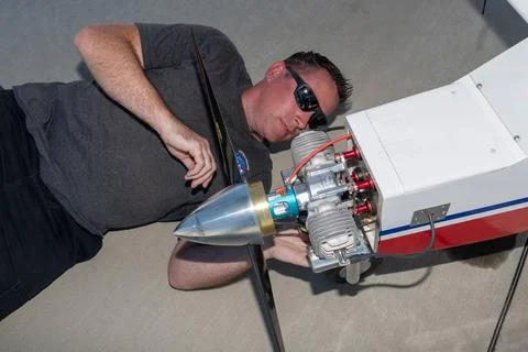 RECORD DATE NOT STATED  . Justin Link prepares the DROID 2 (Dryden Remotel... Stock Photos
