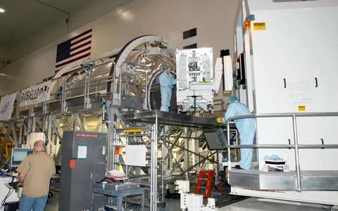 RECORD DATE NOT STATED  KENNEDY SPACE CENTER, FLA. - In the Space Station ... Photos