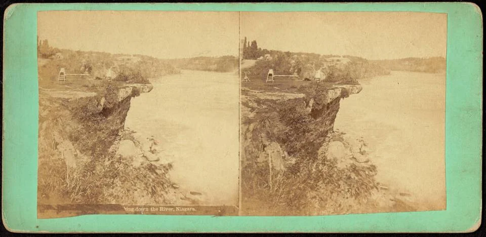 RECORD DATE NOT STATED Loo king down the river, Niagara , Rivers, Cliffs C... Stock Photos