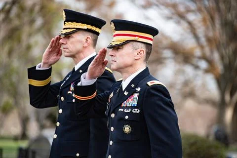 RECORD DATE NOT STATED Maj. Gen. Allan M. Pepin (left), commanding general... Stock Photos