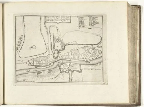 RECORD DATE NOT STATED  Map of Dinant, 1726, 1726 print Map of the defense... Fotos Stock