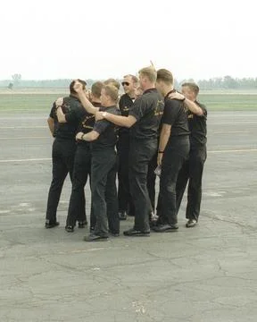 RECORD DATE NOT STATED Members of the U.S. Army Golden Knights parachute t... Foto stock