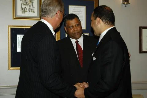 RECORD DATE NOT STATED Memorandum of Understanding (MOU) with Urban League... Stock Photos