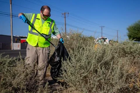RECORD DATE NOT STATED Michael Mulhall, hazard waste program manager, Envi... Foto stock