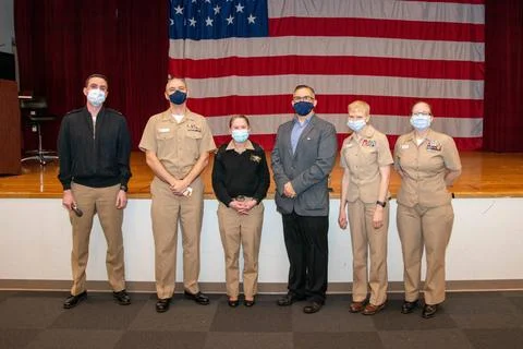 RECORD DATE NOT STATED Naval Medical Center Portsmouth (NMCP) staff member... Stock Photos