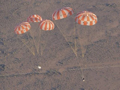 RECORD DATE NOT STATED  Orion teams perform an Orion Capsule Parachute Ass... Stock Photos