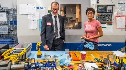 RECORD DATE NOT STATED  The Orion team visits Paradigm, a precision parts ... Stock Photos