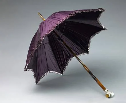 RECORD DATE NOT STATED  Paragon Fox, 1900. Coverage in purple silk satin, ... Photos