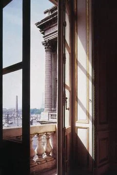 RECORD DATE NOT STATED Paris - Annex Office Building - 1984, United States... Fotos de archivo