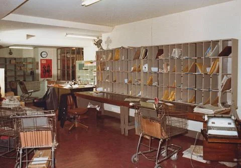 RECORD DATE NOT STATED Paris - Chancery Office Building - 1973, United Sta... Fotos de archivo
