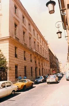 RECORD DATE NOT STATED Paris - Chancery Office Building - 1973, United Sta... Fotos de archivo