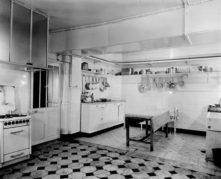 RECORD DATE NOT STATED Paris Apartment of Luke W. Finlay. Photographs of M... Foto stock