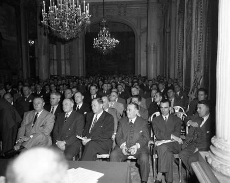 RECORD DATE NOT STATED Paris Chamber of Commerce Honors American Food Merc... Fotos de archivo