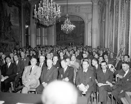 RECORD DATE NOT STATED Paris Chamber of Commerce Honors American Food Merc... Fotos de archivo