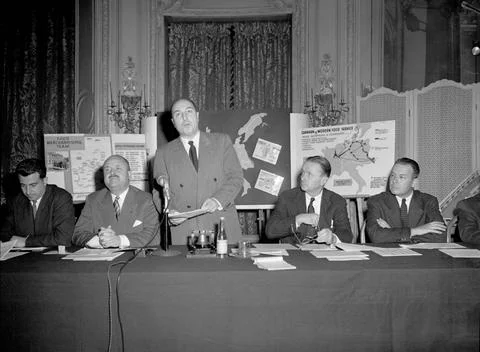 RECORD DATE NOT STATED Paris Chamber of Commerce Honors American Food Merc... Fotos de archivo