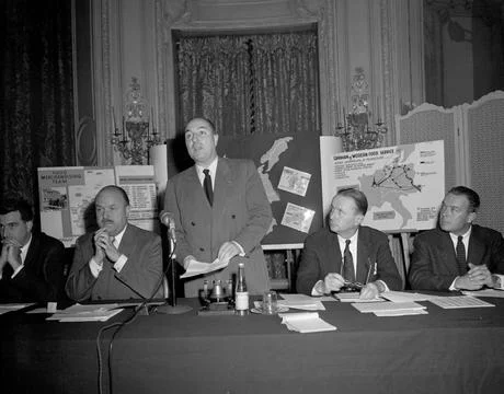 RECORD DATE NOT STATED Paris Chamber of Commerce Honors American Food Merc... Fotos de archivo