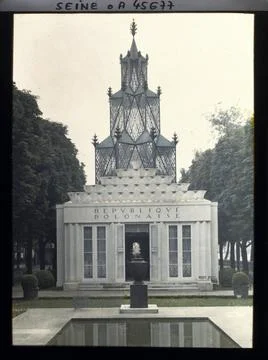 RECORD DATE NOT STATED Paris (8th arr.), France The exhibition of decorati... Stock-Fotos