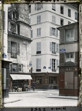 RECORD DATE NOT STATED Paris (Life Arr.), France The passage of La Petite-... Photos