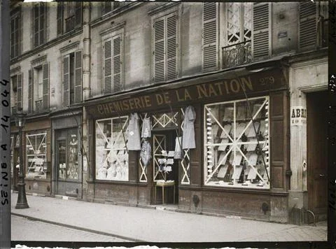 RECORD DATE NOT STATED Paris (11th arr.), French window of stores and wind... Stock Photos