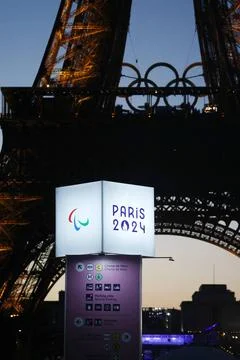 RECORD DATE NOT STATED PARIS, FR - AUGUST 5: View of the Eiffel Tower in P... Stockfoto's