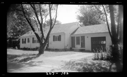 RECORD DATE NOT STATED Powers Street 102 , Houses. Needham Building Collec... Fotos de archivo