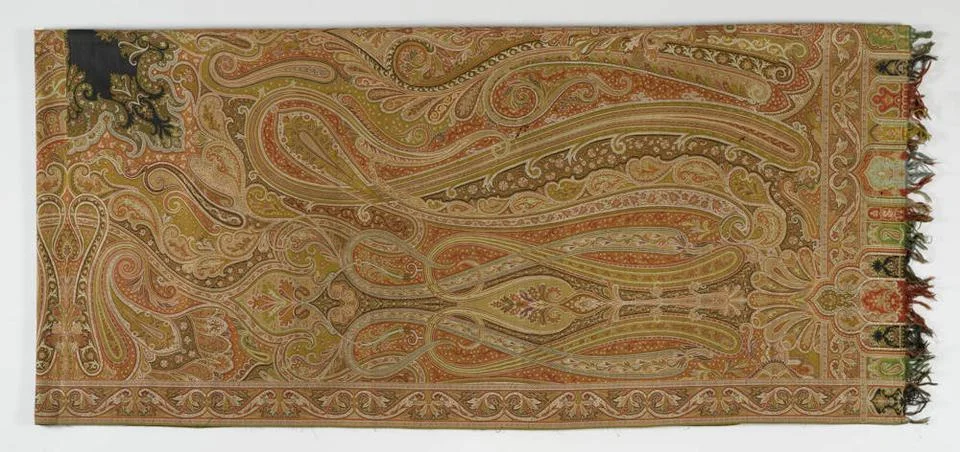 RECORD DATE NOT STATED  Rectangular cashmere scarf with a halved black mir... Stock Photos