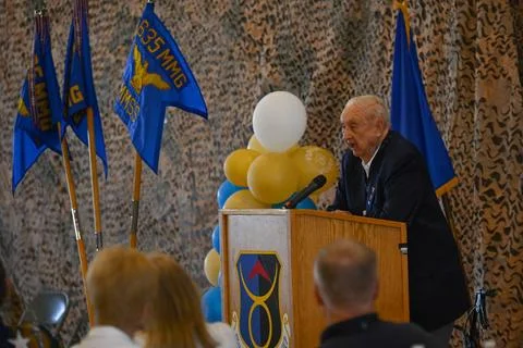 RECORD DATE NOT STATED Retired Col. Charles Hartman speaks at the Basic Ex... Stock Photos
