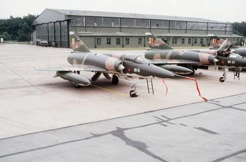RECORD DATE NOT STATED A right front view of a Belgian Mirage aircraft par... Stock Photos