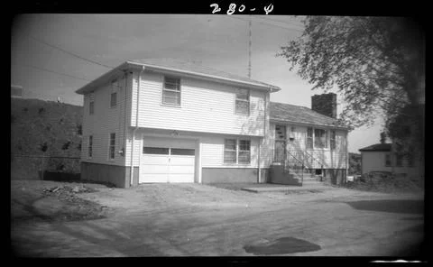 RECORD DATE NOT STATED River Park Street 7 , Houses. Needham Building Coll... Fotos de archivo