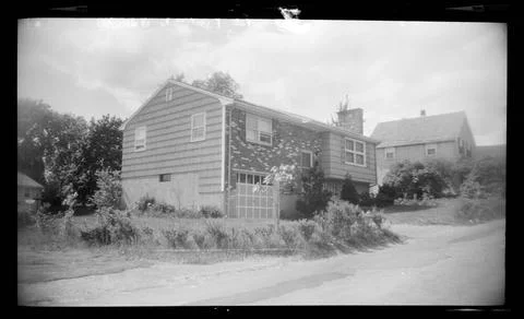RECORD DATE NOT STATED River Park Street 15 , Houses. Needham Building Col... Fotos de archivo
